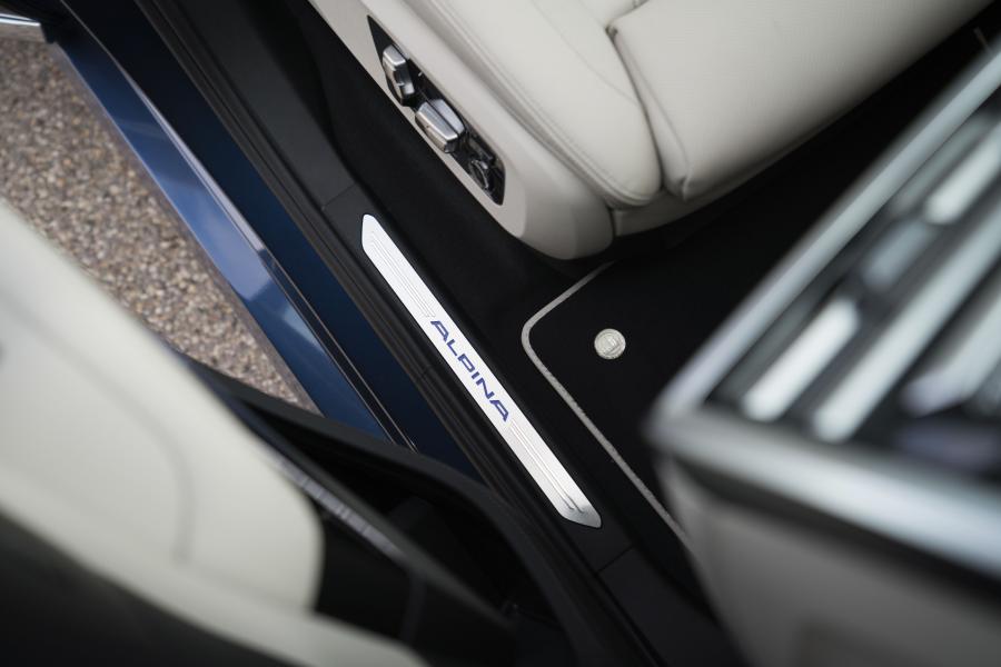 Детали интерьера Alpina XB7 (G07) 2020 года  (NA) (фото 35 из 45)
